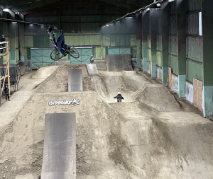 UI - Bikepark Olomouc - zimní trénink v Hale.png